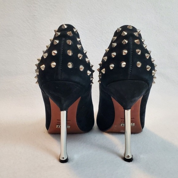 Schutz Black Leather Pointed Toe Slip On Silver Spikes and Stiletto Heel Sz 6.5B - Picture 5 of 8
